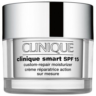 Clinique Smart SPF15...