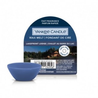 Yankee Candle Lakefront...