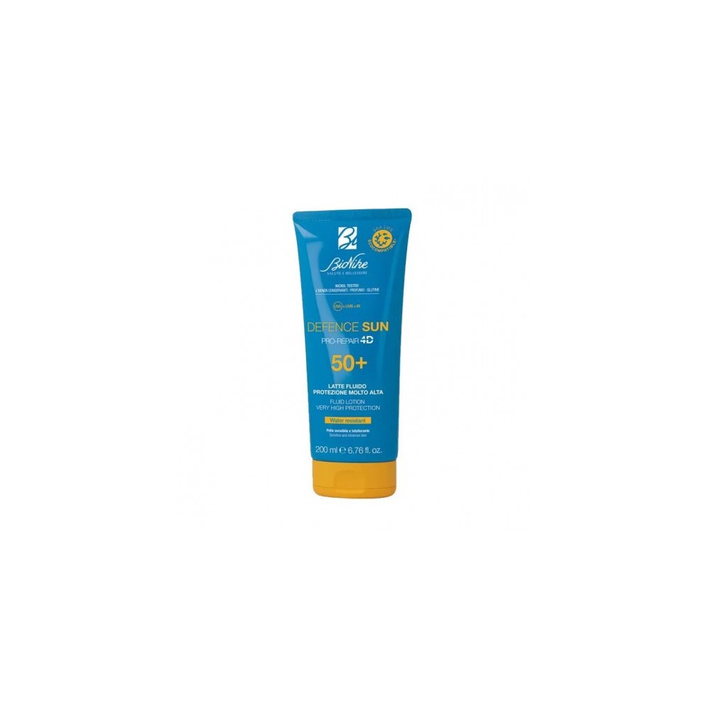 Bionike Crema Solare 50+ SPF Latte Fluido Defence Sun Protezione Molto Alta 200 Ml 
