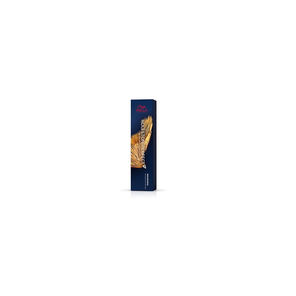 Wella Koleston Perfect ME+ Tintura Per Capelli 8/3 60 Ml 