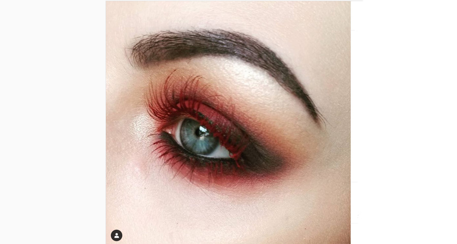 Come scegliere il mascara giusto per il colore dei tuoi occhi Come scegliere il mascara giusto per il colore dei tuoi occhi
