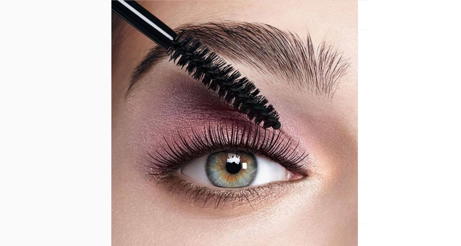 Come scegliere il mascara giusto per il colore dei tuoi occhi Come scegliere il mascara giusto per il colore dei tuoi occhi
