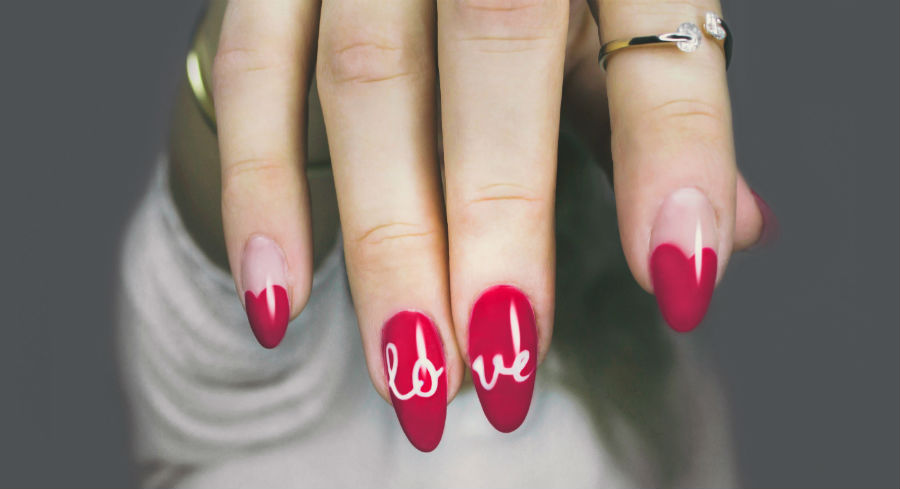 NAIL ART