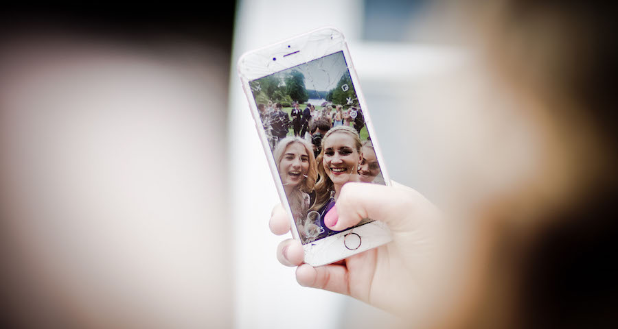 come scattare il selfie perfetto con il trucco come scattare il selfie perfetto con il trucco
