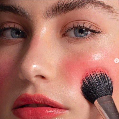 Blush: sai davvero come usarlo al meglio?