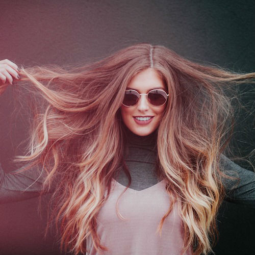 Come dare volume ai capelli sottili? Ecco alcuni semplici consigli da seguire