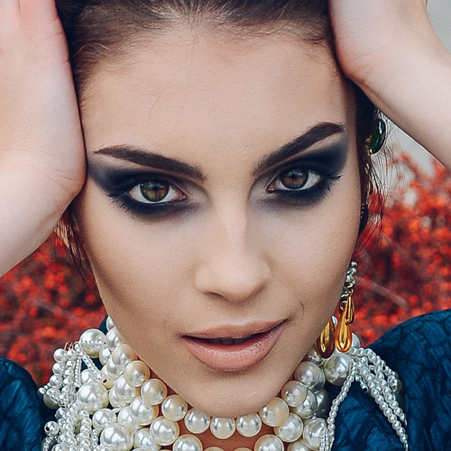 Smokey eyes, copia il trucco delle star