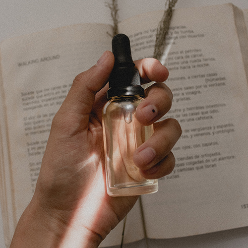Come scegliere cosmetici sicuri leggendo l'INCI dei prodotti
