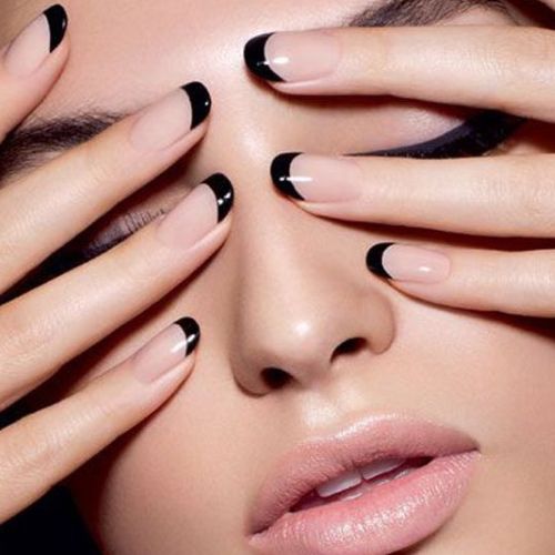 French Manicure: le tendenze