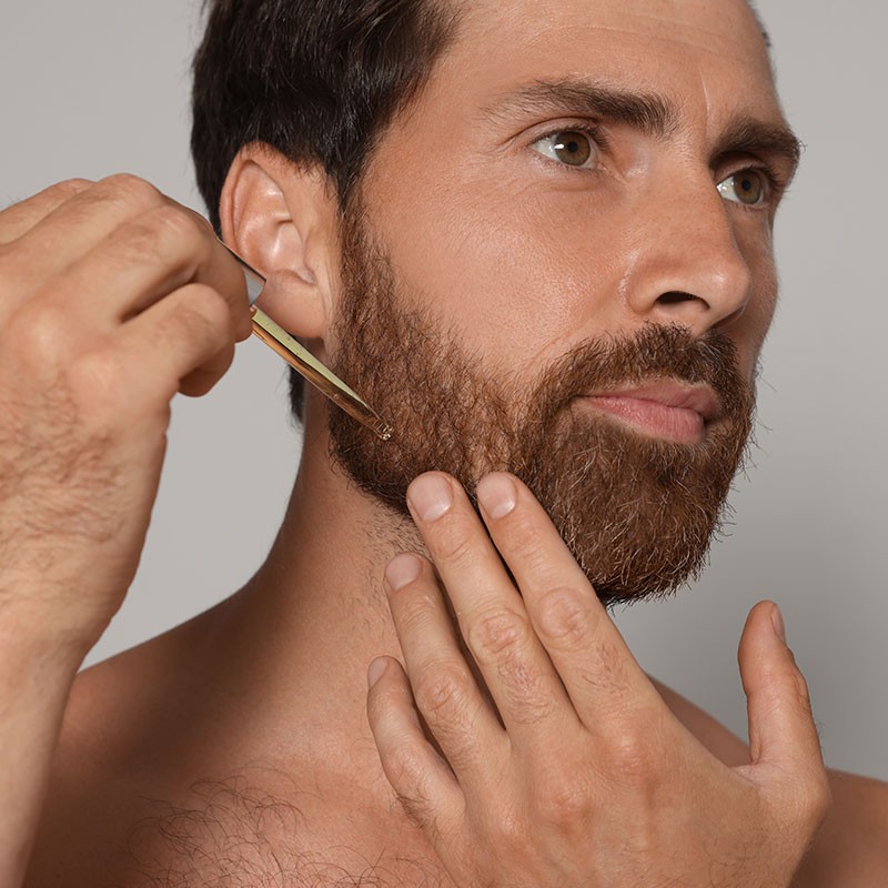 Olio o balsamo da barba? Guida alla scelta per una barba perfetta